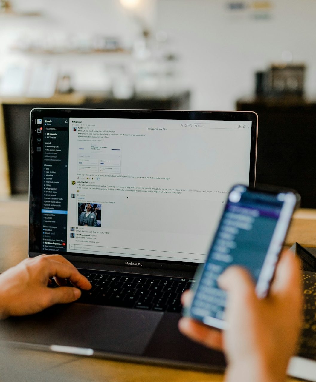 Community management expert pour augmenter votre notoriété sur les réseaux sociaux